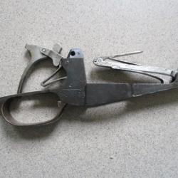 Pontet mousqueton et fusil Berthier 07/15 ( pour clips 3 cartouches )