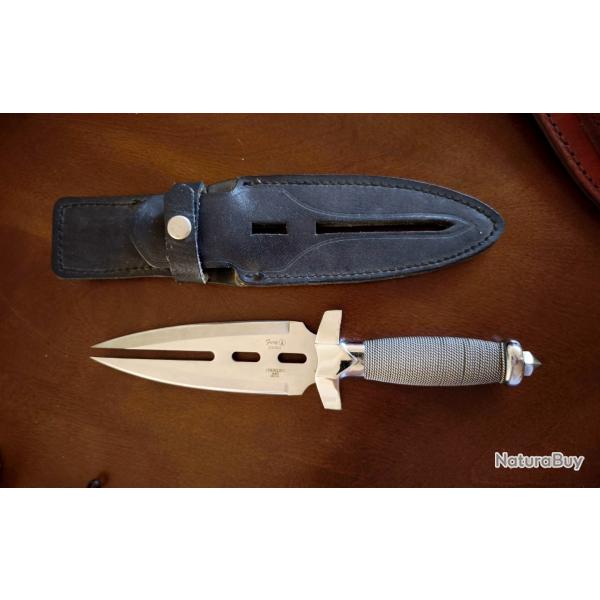 Couteau Fury 33090 Taiwan, comme le Double Shadow