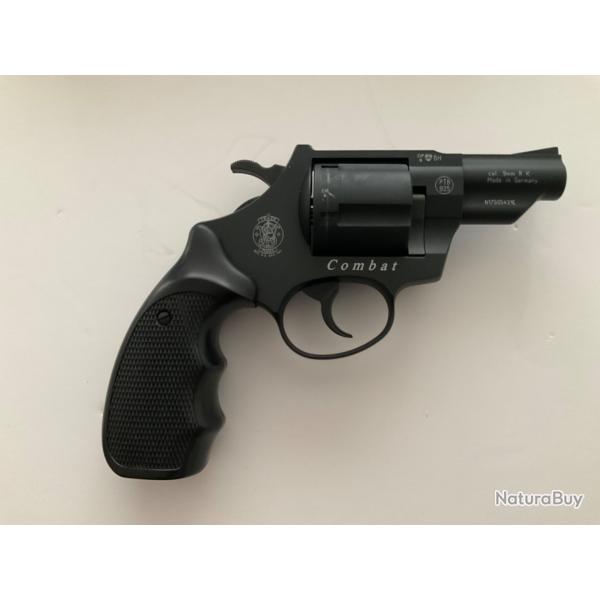Smith & Wesson Combat Black 9mm RK + Pack 50 munitions + housse