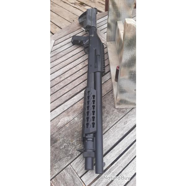 Fusil � pompe tri-shot (crosse custom et porte cartouche alu)