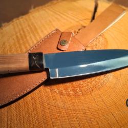 GC5 - Couteau de cuisine artisanal, manche bois clair + &eacute;tui cuir