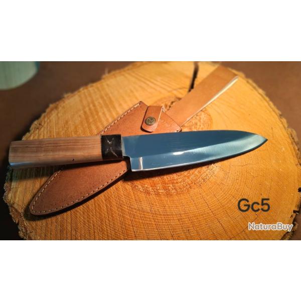 GC5 - Couteau de cuisine artisanal, manche bois clair + �tui cuir