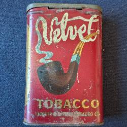 WW2 BOITE TABAC MARQUE VELVET ORIGINALE