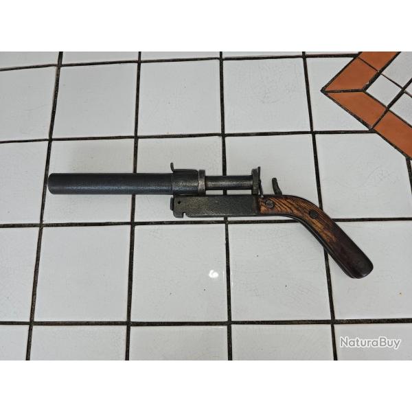 Rarissime Lance Fus�e Allemand ersatz WW1 . Trouv� dans une brocante en Meuse , � c�t� de Verdun .