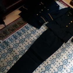 UNIFORME COMPLET de SOUS OFFICIER ARMEE DE L'AIR FRANCAISE (5 pi&egrave;ces)