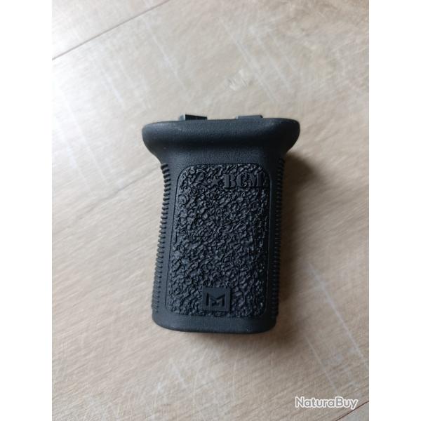 Poign�e verticale BCM mod 3 en polym�re noir pour M-Lok