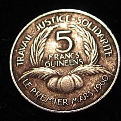 Guin&eacute;e ,  piece de 5 francs (travail-justice-solidarit&eacute;) S&eacute;kou Tour&eacute;1960 ttb