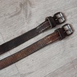 2 sangles, lani&egrave;res en cuir pour brellage, sac poils, havresac Suisse. Pour couverture, gamelle (59)