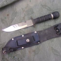 couteau de survie