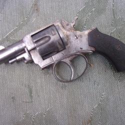 revolver tpe Bulldog calibre 9,4 mm