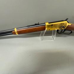 WINCHESTER mod&egrave;le 1894 APACHE Comm&eacute;morative Cal 30x30 tr&eacute;s bel &eacute;tat g&eacute;n&eacute;ral