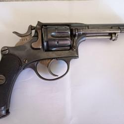 Vend Revolver Suisse 1882 cat D