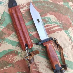 Ba&iuml;onnette 6h4 bulgare Bulgarie pour AKM et AK74 ussr cccp