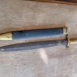 Beau glaive arm&eacute;e Fran&ccedil;aise mod&egrave;le 1831 avec son fourreau