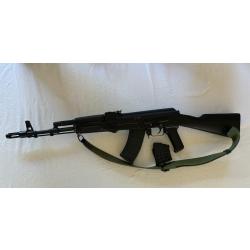 ARSENAL SAR M1