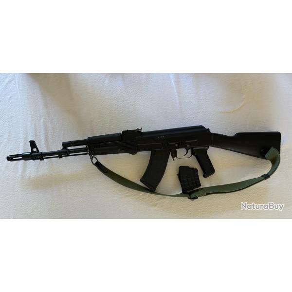 ARSENAL SAR M1