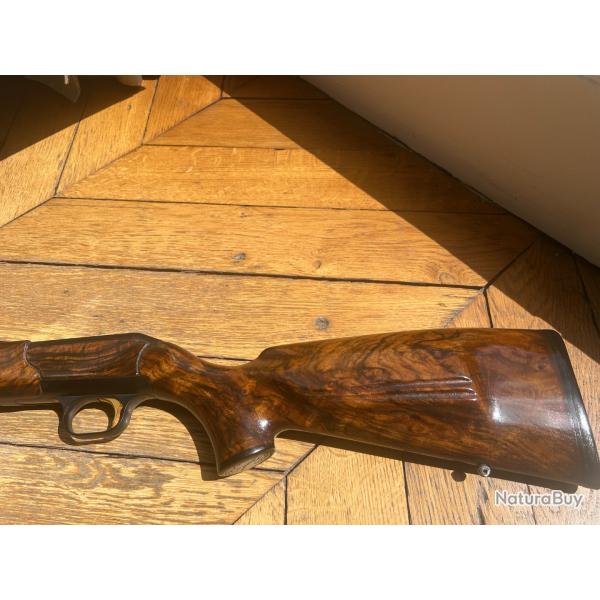 Carcasse Blaser R93 mod�le ambassador bois exceptionnels aucune rayure.