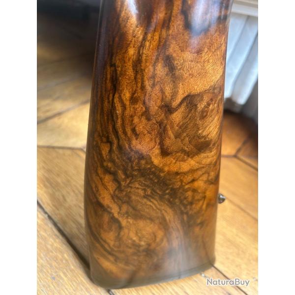 Carcasse Blaser R93 mod�le ambassador bois exceptionnels aucune rayure.