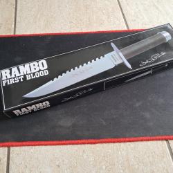 Poignard Rambo I