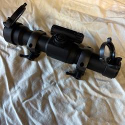 Point rouge Ampoint 9000L avec bonnettes et colliers