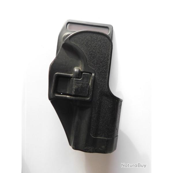 HOLSTER PLASTIQUE / BLACKHAWK !