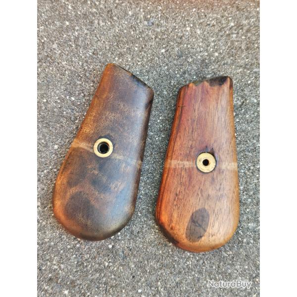 Paire de plaquettes de pistolet C96 Conehammer originales
