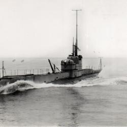 Carte postale HMS Rover sous-marin de classe Rainbow -N&deg;1075