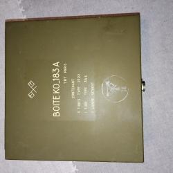 Bo&icirc;te de lampe arm&eacute;e Fran&ccedil;aise