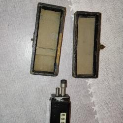 Compe-tours avec sa bo&icirc;te en carton ancienne