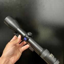 Lunette zeiss diavari vm 2.5-10x50 T* a rail