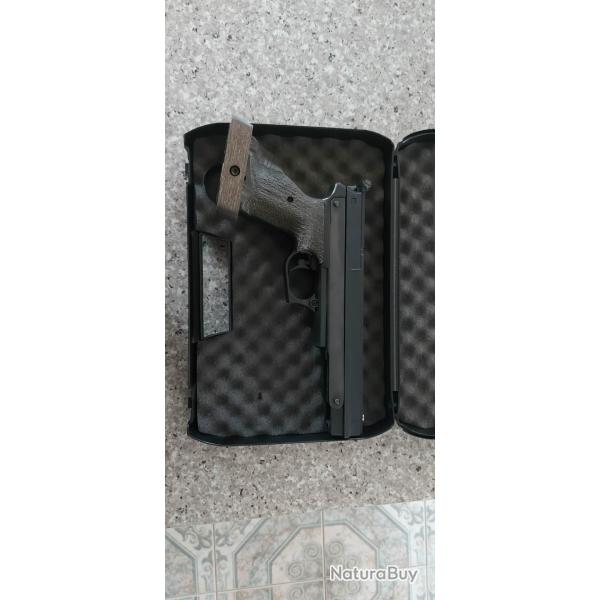 Pistolet GAMO air compacte droitier