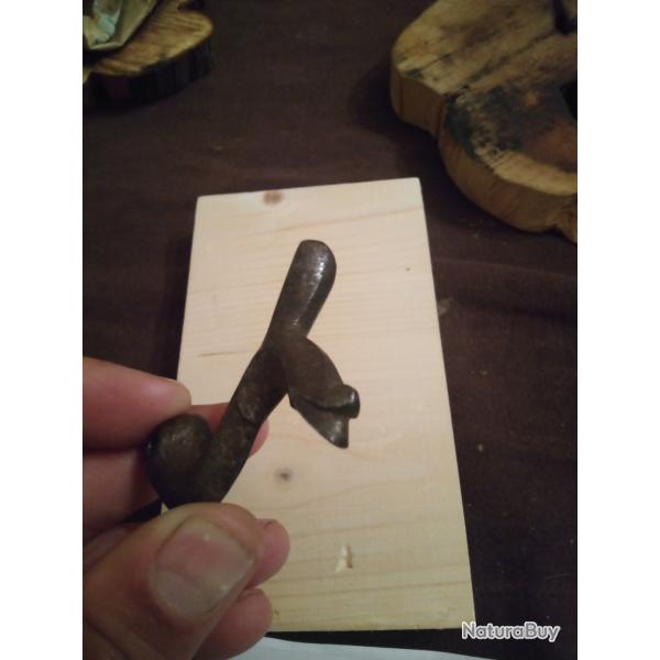 Chien de fusil a broche