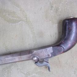 pistolet &agrave; percussion de 16 cm de long