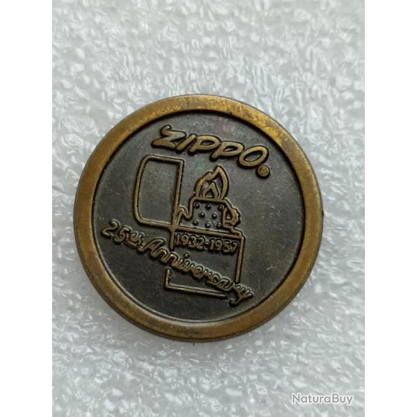 PINS BRIQUET ZIPPO AMERICAN CLASSIC 25eme ANNIVERSAIRE