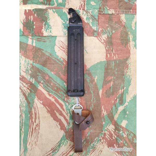 Fourreau ba�onnette russe 6h5 "plum" de couleur prune/marron  avec porte fourreau URSS CCCP Russie