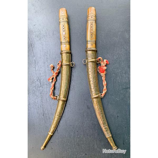 ANCIENNE PAIRE DE POIGNARDS SHULA DU MAGHREB, XIX� SIECLE, POUR COLLECTION, MAROC, AFRIQUE