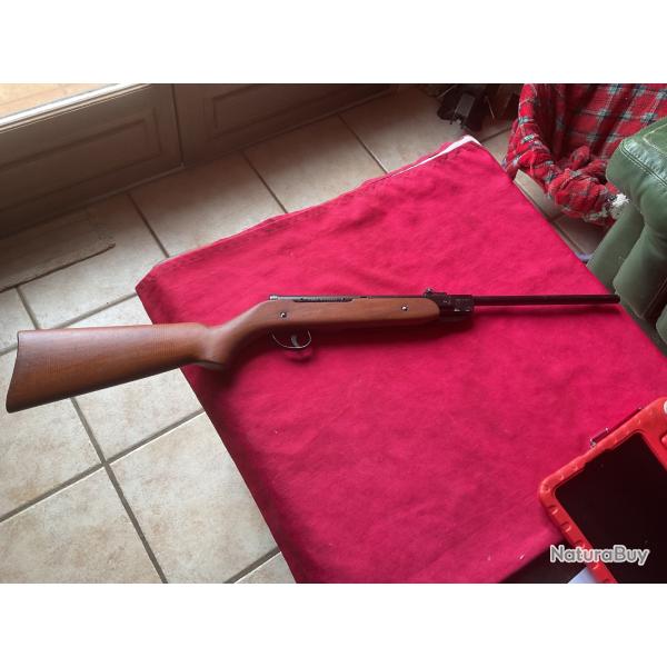 Carabine � plombs Italienne, pas de prix de r�serve