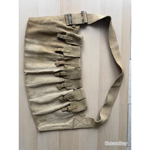 Bandouli�re parachutiste sten porte chargeurs ww2