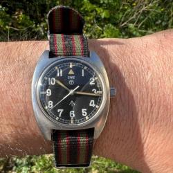 Montre militaria CWC vintage R.A.F. military watch model 6BB-6645-99