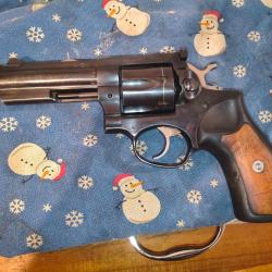 Ruger GP100 .38SP canon 4 pouces