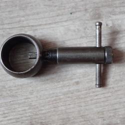 Pousse guidon pour fusil K11 ou K31 suisse. Mod&egrave;le rond