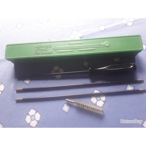 1 necessaire de nettoyage pour CARABINE 9.5MM