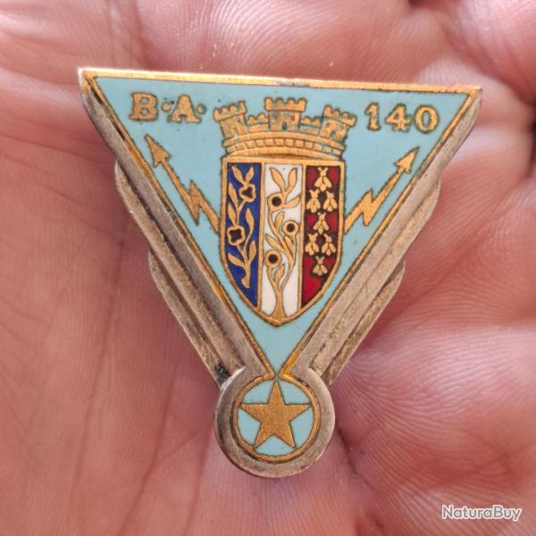 INSIGNE BA 140 BLIDA ( GUERRE ALGERIE - DRAGO OM )