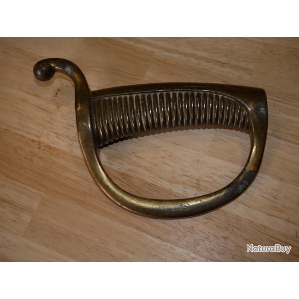 Poign�e en laiton de sabre briquet