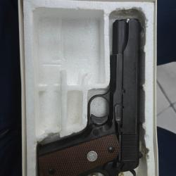 Reproduction factice RMI M-1911-67 coltDe 1967 en superbe &eacute;tat avec boite d'origine