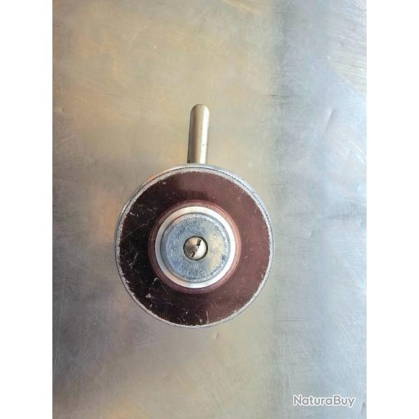 Moulinet semi-automatique