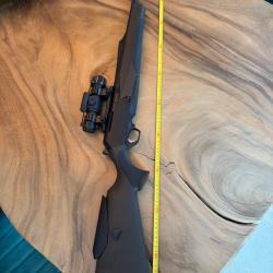 Carabine semi automatique browning bar MK3 synth&eacute;tique avec point rouge aimpoint 9000sc