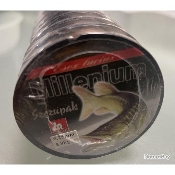 200 m�tres FIL DE PECHE BROCHET 0,25 mm  8,9 kg