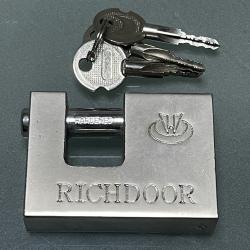cadenas  securit&eacute;