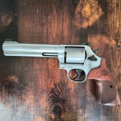 Smith&wesson 357 MAGNUM 686 international